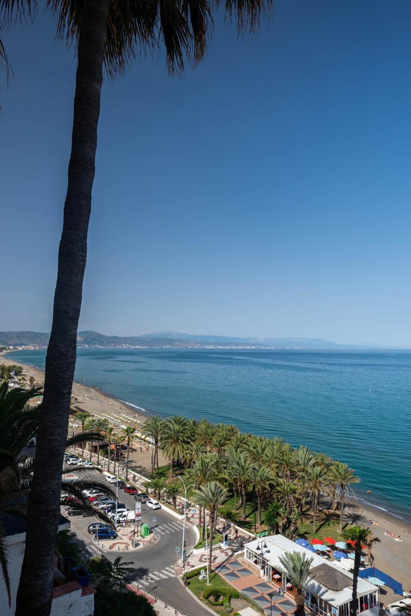 Fabuloso Apartamento Con Increibles Vistas Al Mar ตอร์เรโมลิโนส ภายนอก รูปภาพ