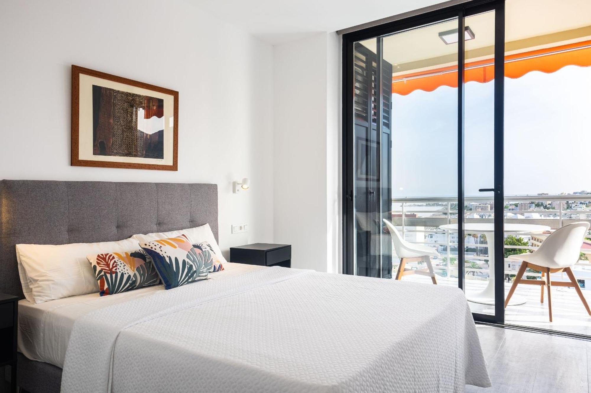 Fabuloso Apartamento Con Increibles Vistas Al Mar ตอร์เรโมลิโนส ภายนอก รูปภาพ