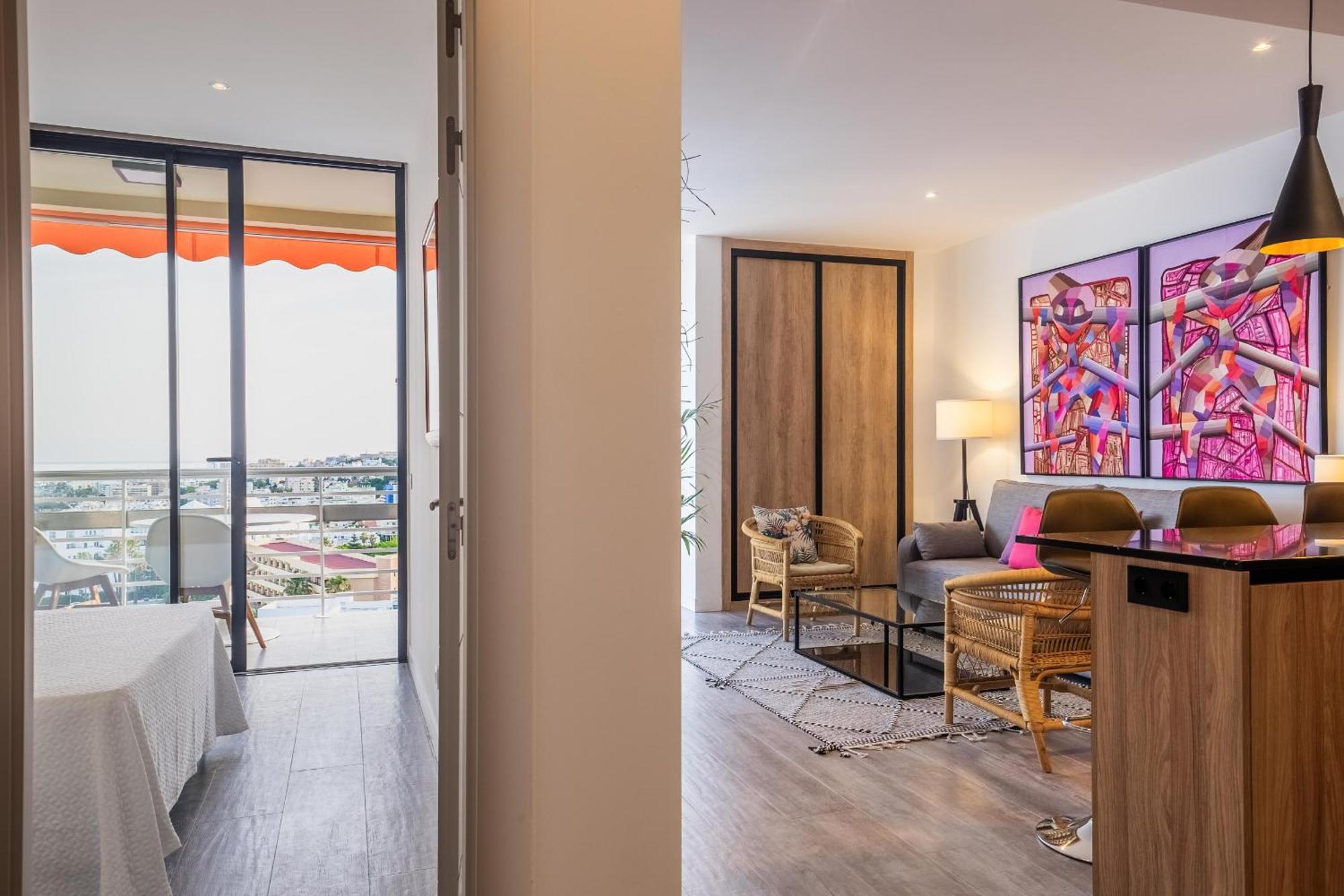 Fabuloso Apartamento Con Increibles Vistas Al Mar ตอร์เรโมลิโนส ภายนอก รูปภาพ