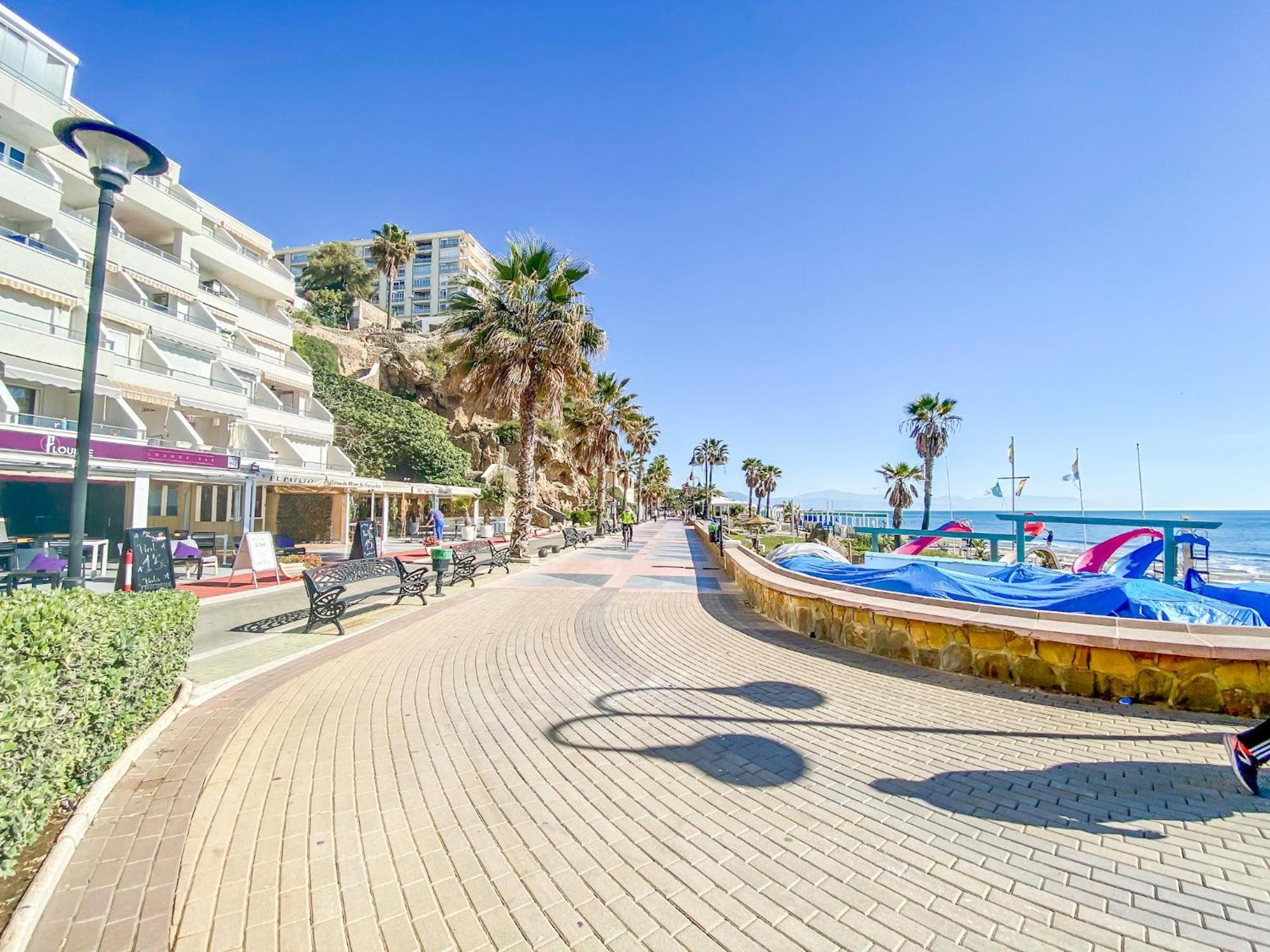 Fabuloso Apartamento Con Increibles Vistas Al Mar ตอร์เรโมลิโนส ภายนอก รูปภาพ