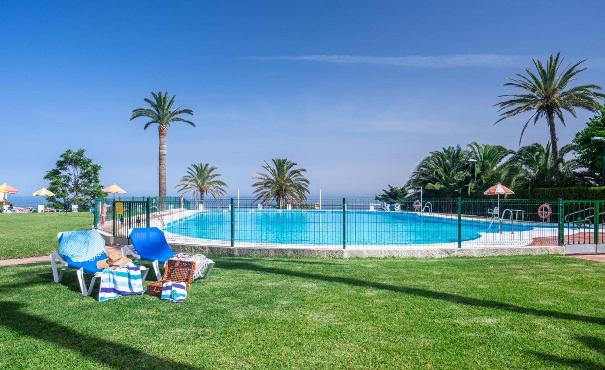 Fabuloso Apartamento Con Increibles Vistas Al Mar ตอร์เรโมลิโนส ภายนอก รูปภาพ